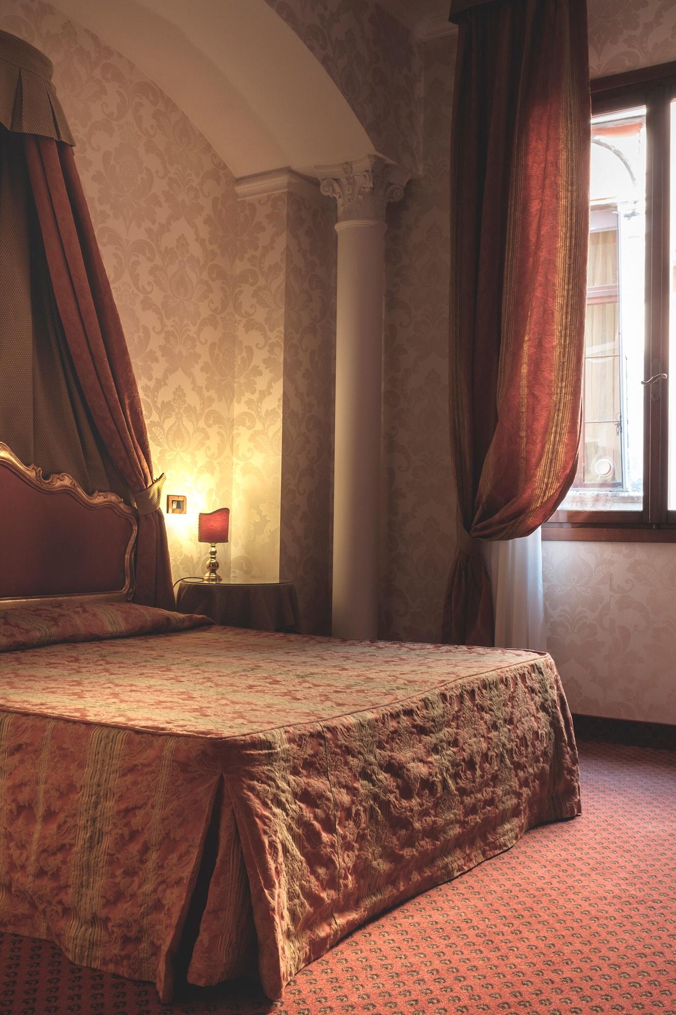 Kette Venedig